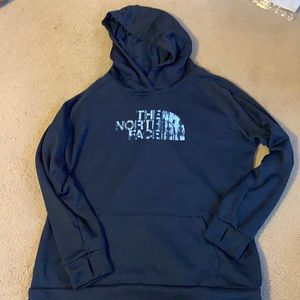 Women’s North Face hoodie